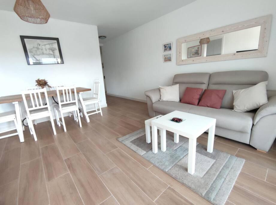 Amplio Apartamento Con Piscina Al Lado De La Playa Platja d'Aro Zewnętrze zdjęcie